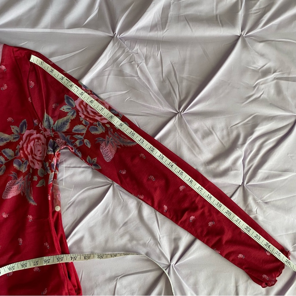 Free People Home Grown Mesh Cardigan Top Roses Magenta Red Floral Small NWOT - Picture 11 of 11